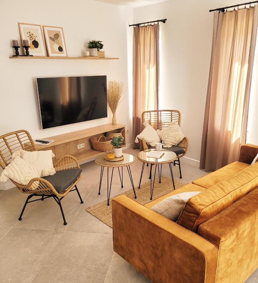 Apartment Pine Point With Terrace, Shared Pool, Tennis Court